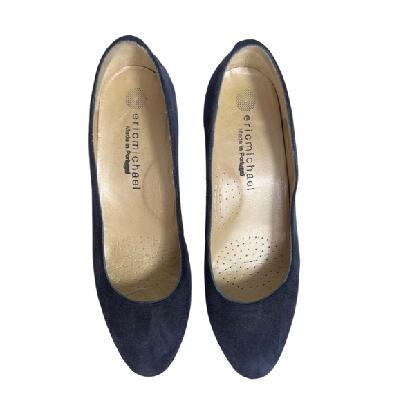 Eric Michael Suede Pumps - Picture 2 of 16